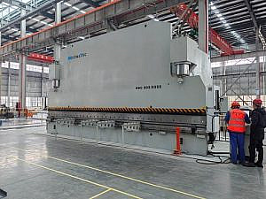 Фото 9 - MetalTec HBC 800/6000 листогибочные гидравлические прессы с ЧПУ большого тоннажа.