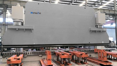 Фото 30 - MetalTec HBC 1600/6000 листогибочные гидравлические прессы с ЧПУ большого тоннажа.